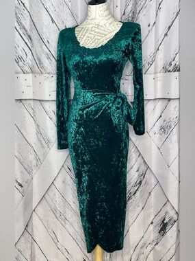 Vintage All That Jazz Green Crushed Velvet Dress w/Sequins Small